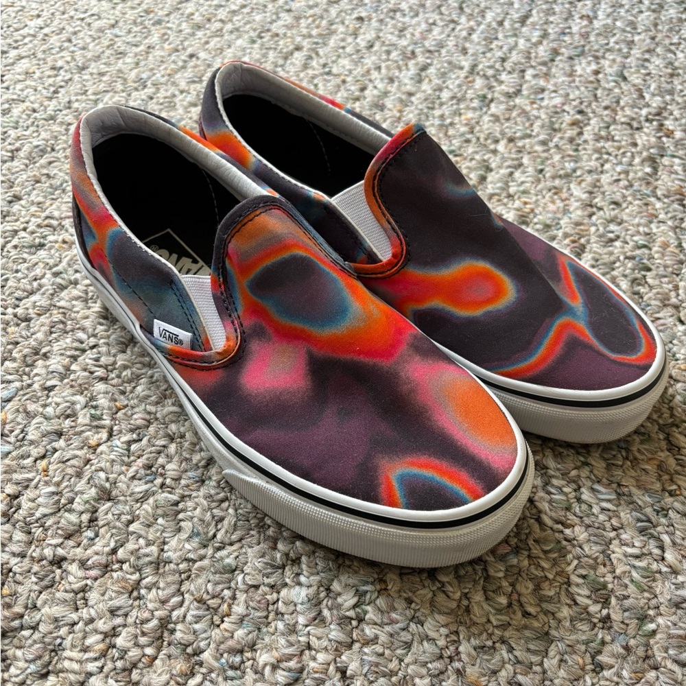 Vans BNWOT Aura slip-ons